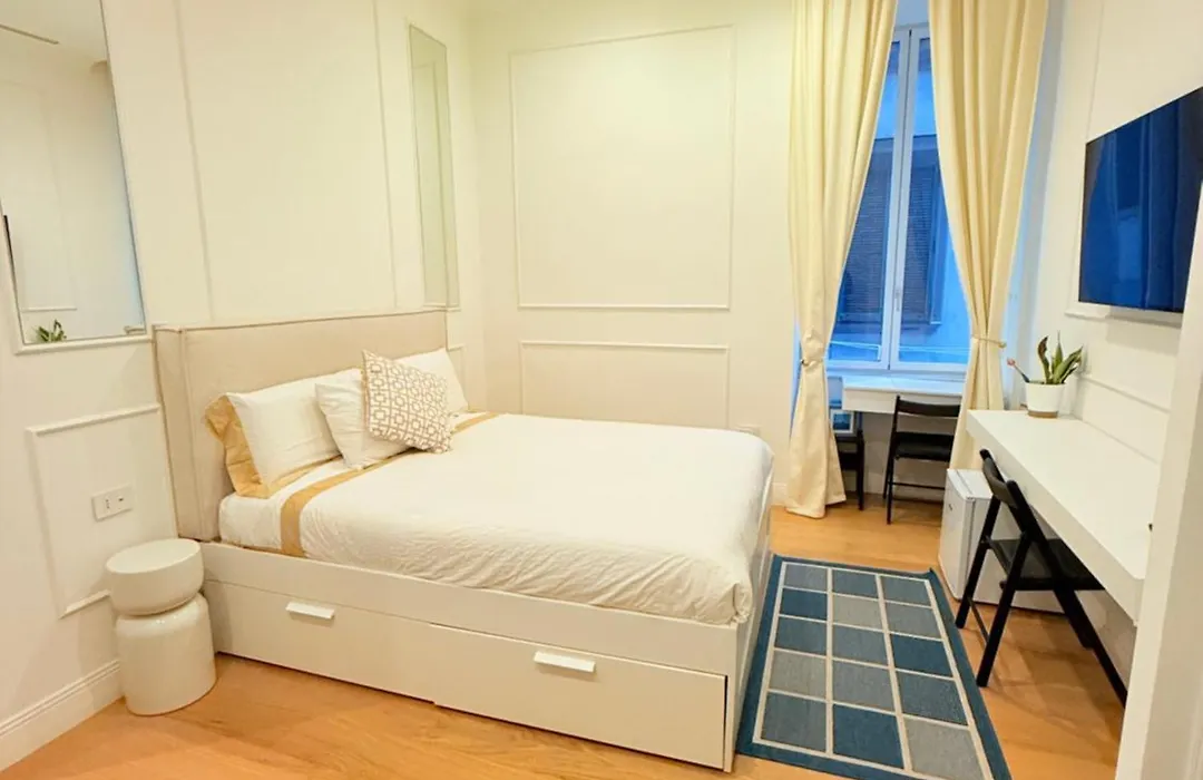 Raffaella Home-1